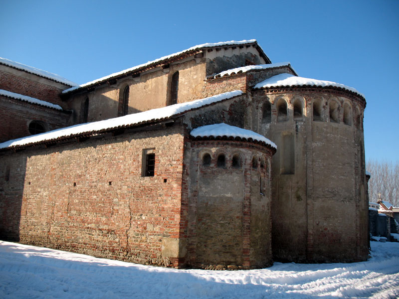 Les absides de S. Giovanni ai Campi à Piobesi