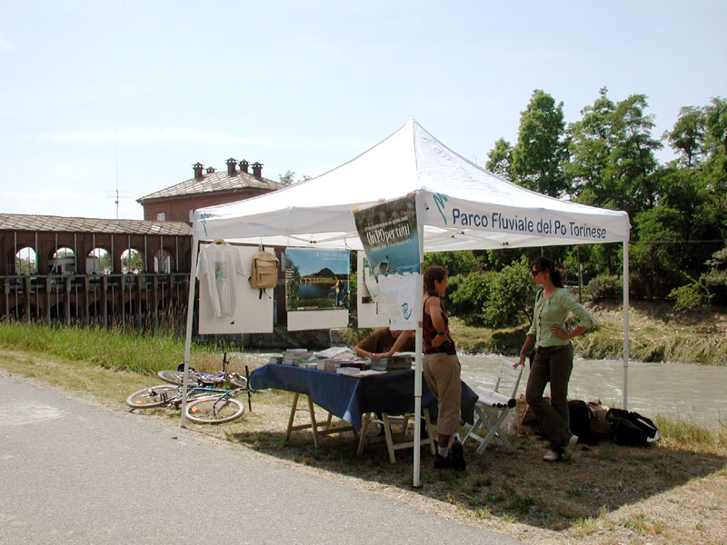 Po Torinese Park stall along Farini Channel