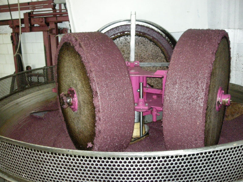 Stone press for olives