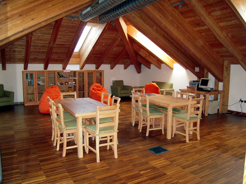 Centro di Educazione Ambientale Villa Santi, biblioteca