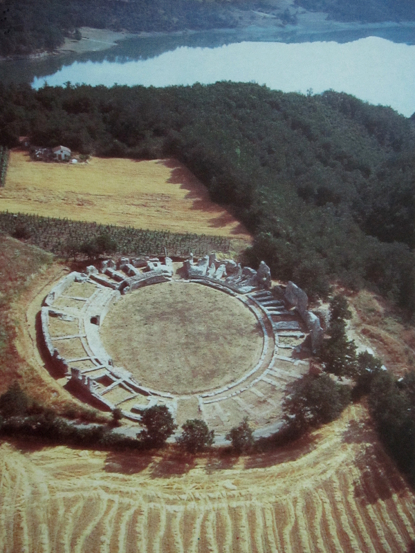 Grumentum Archaeological Park: amphitheater