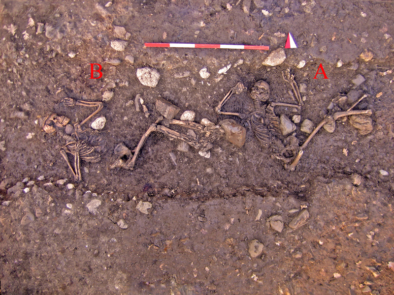 Marsicovetere, loc. Barricelle: Neolithic burials