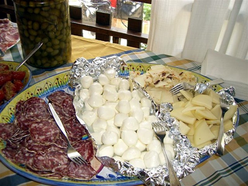Traditional local dishes