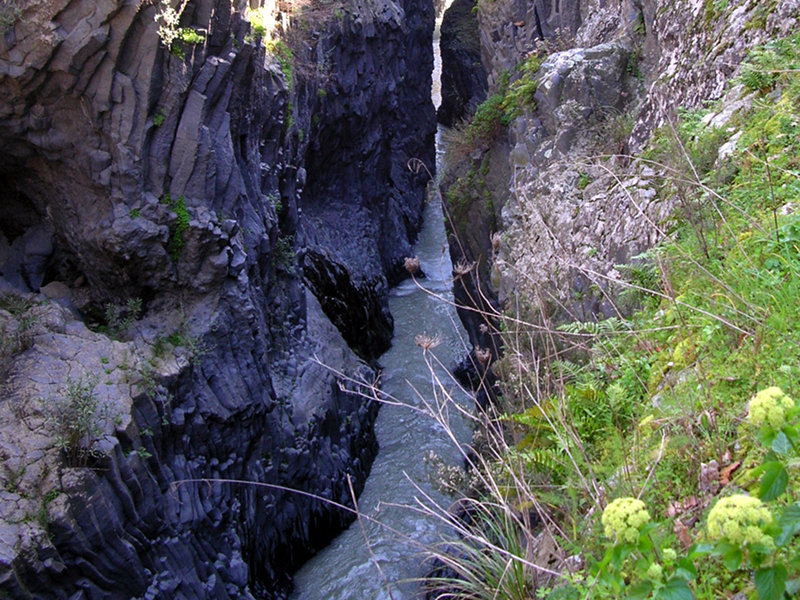 Sentier des Gorges de Larderia ou de l'Alcantara