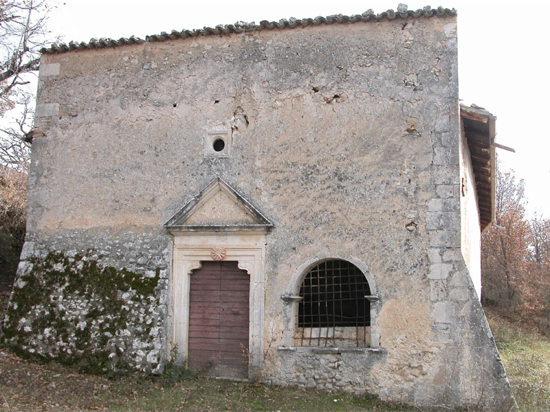 Kirche S. Maria Addolorata in Acciano