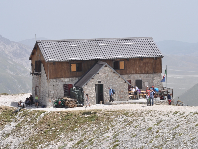 (SI P11) Berghütte Duca Degli Abruzzi - Pietracamela