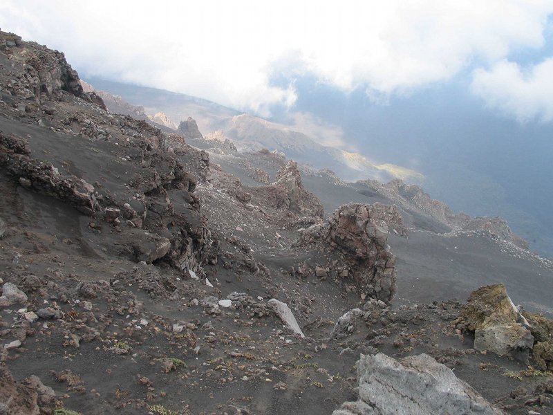 Etna - dentro la Valle del Bove