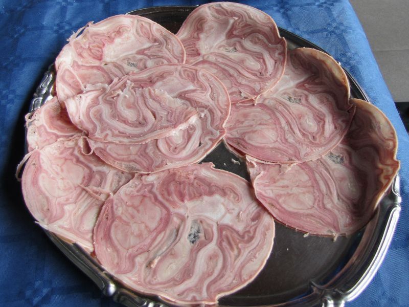 Tripa 'd Muncalé (ou tripes de Moncalieri ou salami de tripes)