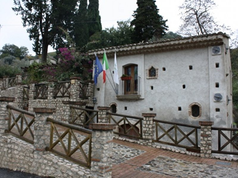 Mammola Visitor Center