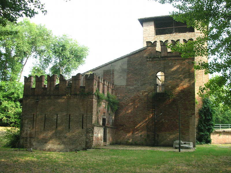 Rocchetta di San Giorgio, also called Sparafucile, side view
