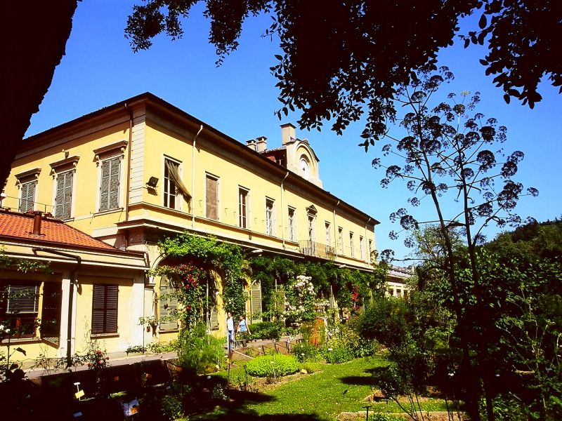 Glimpse of Valentino's Botanical garden in Torino