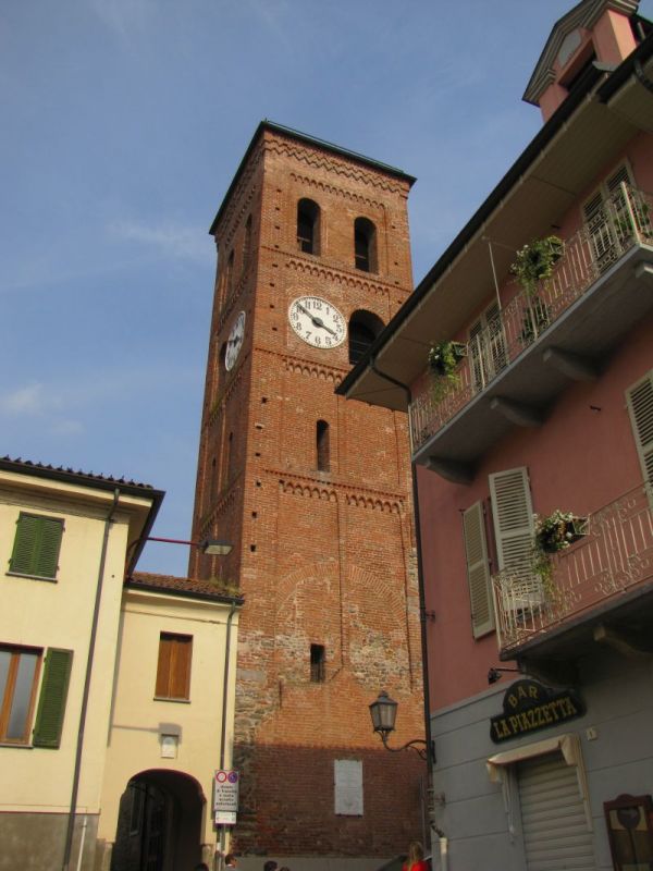 Il campanile della ex abbazia di Pulcherada, a San Mauro Torinese