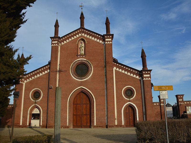La chiesa di San Pietro a Castagnole Piemonte