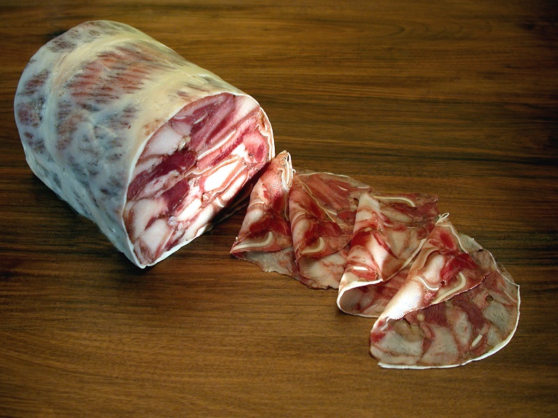 Testa in cassetta (minced pork pressed into a form)