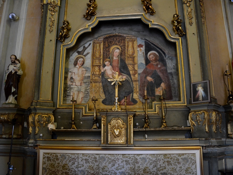 L'altare della Chiesa dell'Eremita a Pancalieri