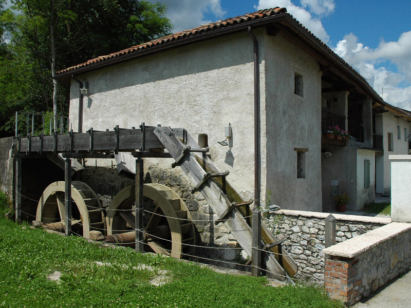 Mühle von Santa Giustina, außen