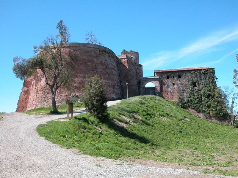 Il dongione della fortezza sabauda di Verrua