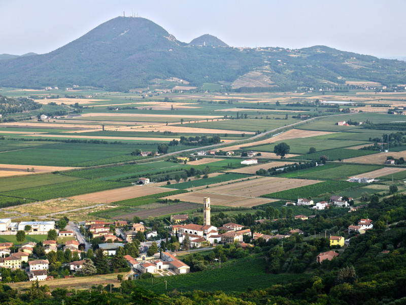 Panorama su Lozzo Atestino dal Monte Lozzo