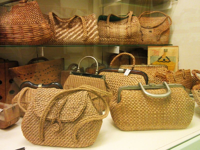 Eco-museum of the swamp herbs: bags display