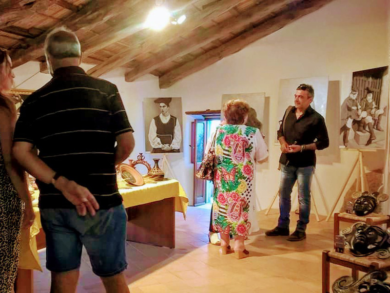Patrizia Floris Ceramics Exhibition at CEAS Casa delle Dame - Posada