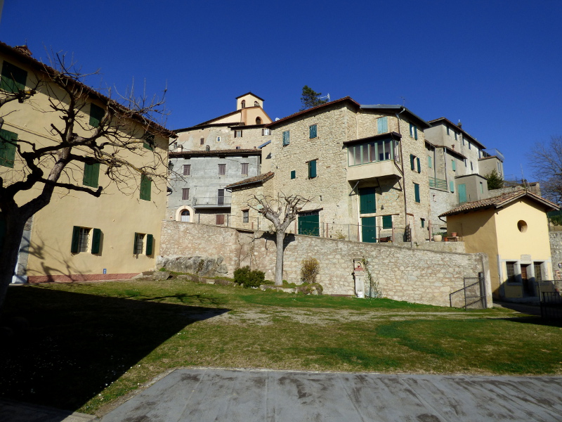 Montecorone: Interno del Borgo