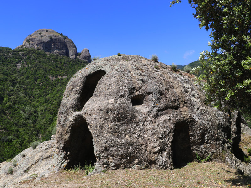 Landscape 5 Locride area: Photo 10. Rocce San Pietro, ancient ascetics of the Valley of the Great Stones