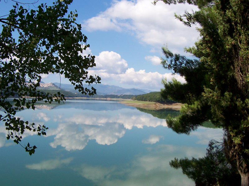Lago Pertusillo