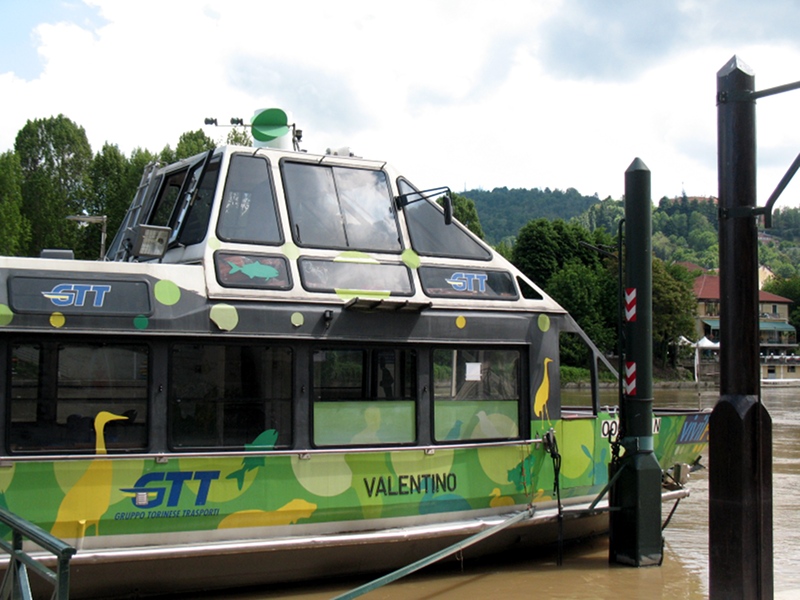 Valentino, boat along the river Po